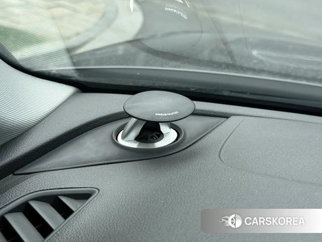 Audi A4L id 4333651 из Китая 19