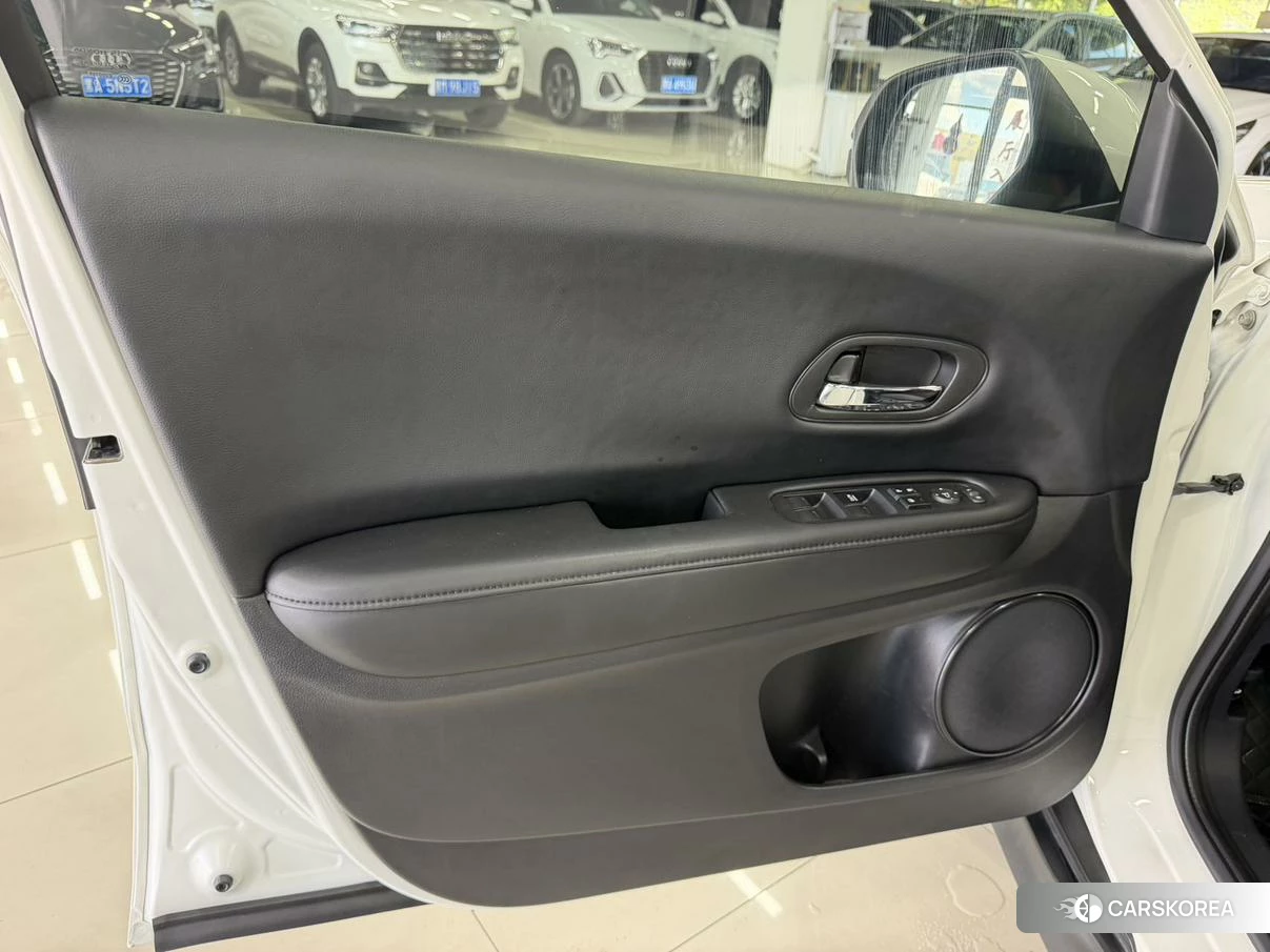 Honda Vezel id 4499017 из Китая 19