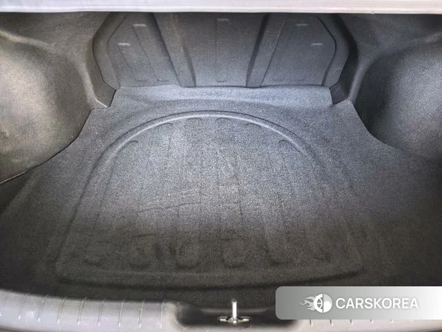 Hyundai Elantra id 4353585 из Китая 14