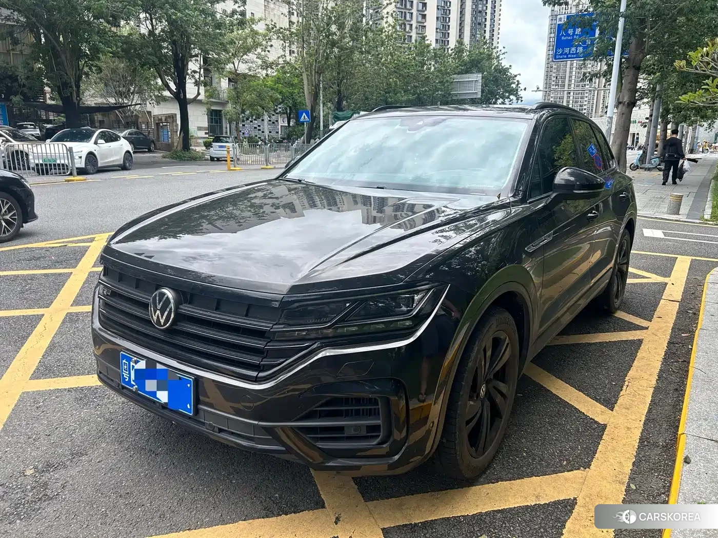 Volkswagen Touareg id 4655179 из Китая 9