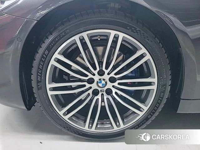 BMW 5 Series (G30) id 4377694 из Кореи 16