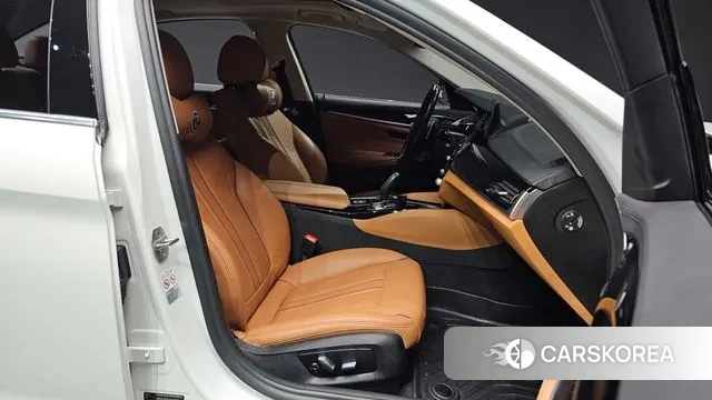 BMW 5 Series (G30) id 3455220 из Кореи 16