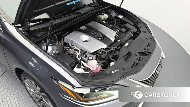 Lexus ES300h 7th generation id 4746444 из Кореи 16