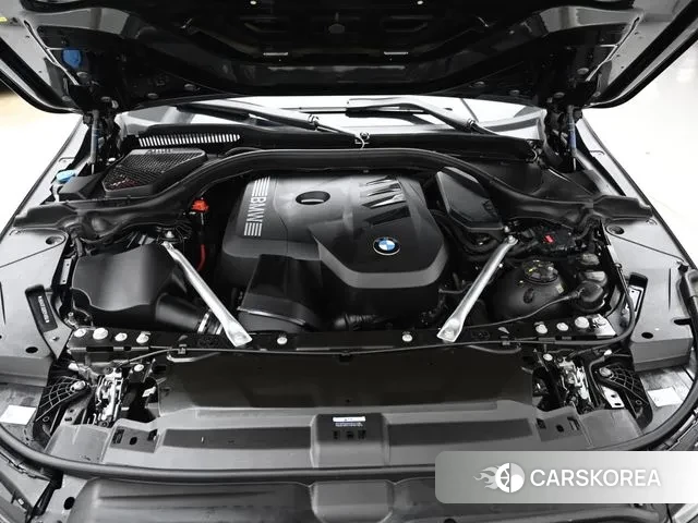 BMW 5 Series (G60) id 3036459 из Кореи 16