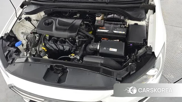 Hyundai Avante AD id 3651896 из Кореи 16