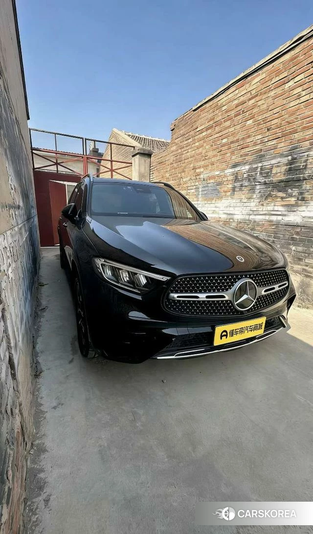 Mercedes-Benz GLC 2023 Черный из Китая, фото 6