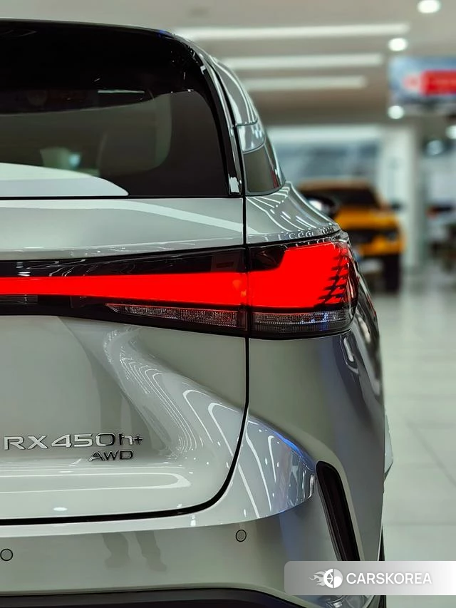 Lexus RX PHEV id 4213448 из Китая 12