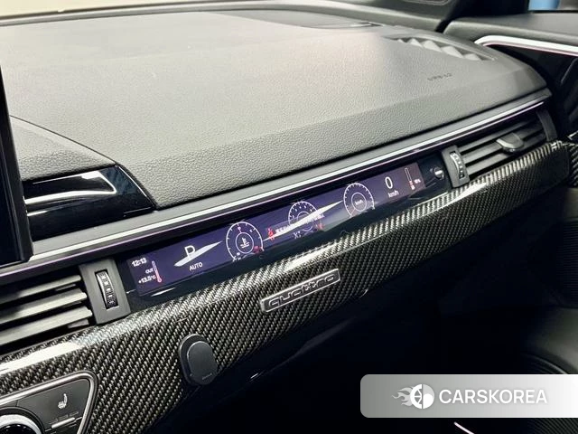 Audi RS 4 id 4278880 из Китая 15