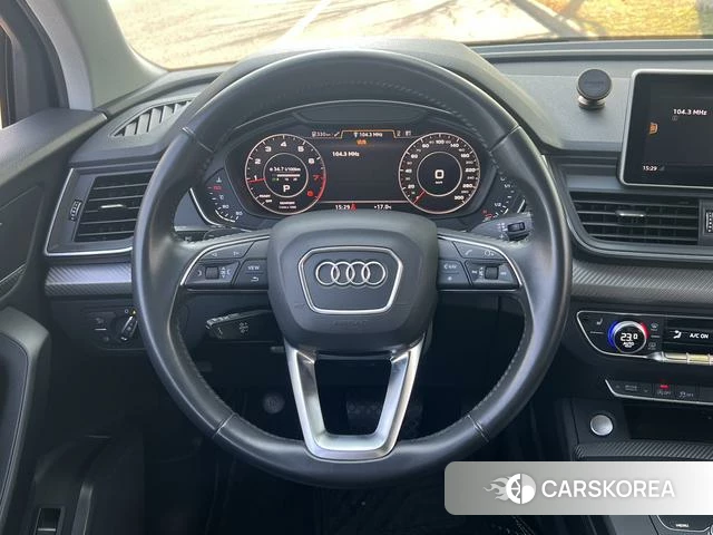 Audi Q5L id 4212458 из Китая 12