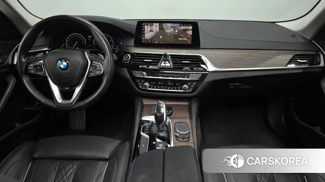 BMW 5 Series (G30) id 4345216 из Кореи 30