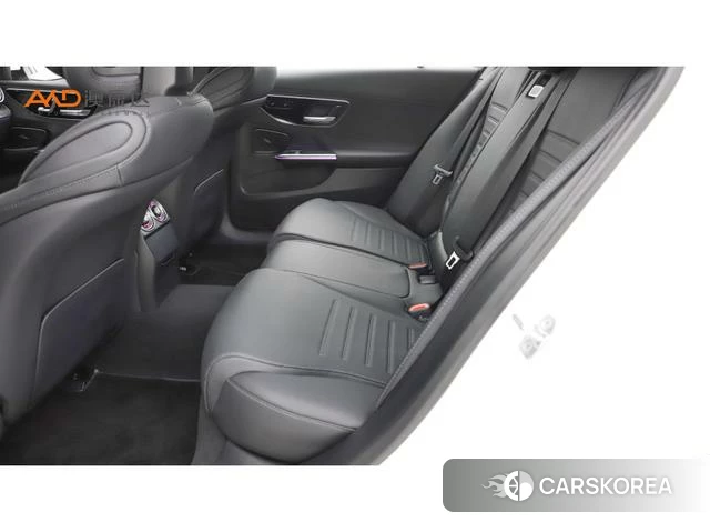 Mercedes-Benz Class C 2024 Белый из Китая, фото 6