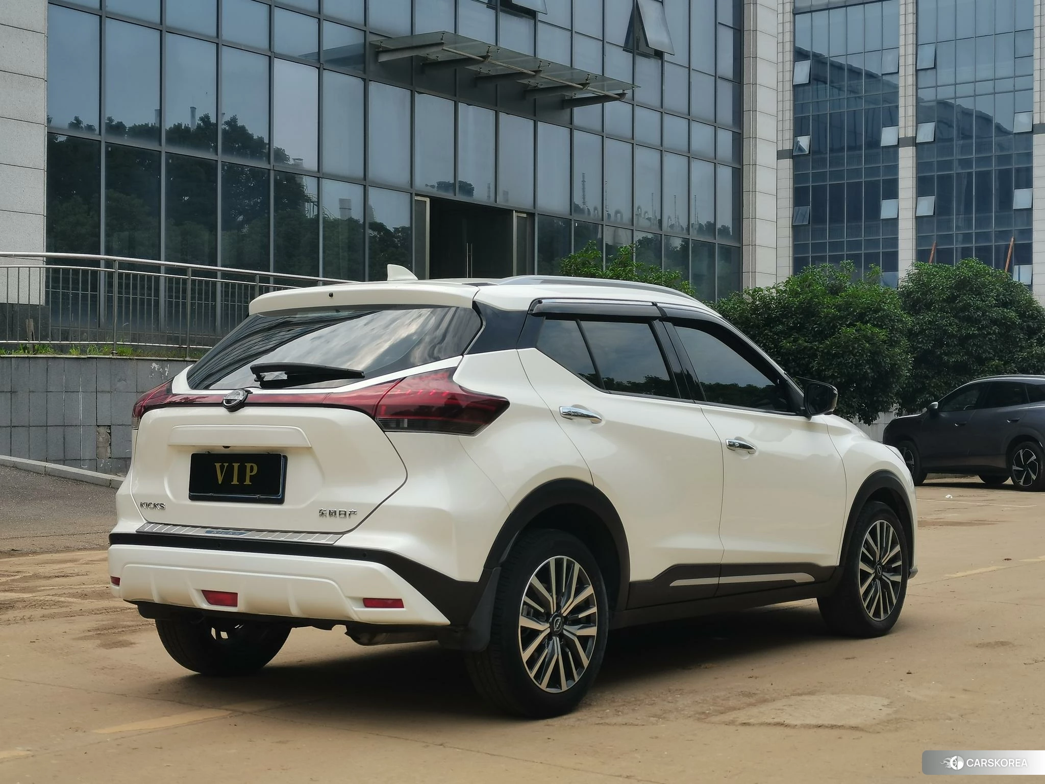 Nissan Jinke 2023 Белый из Китая, фото 6