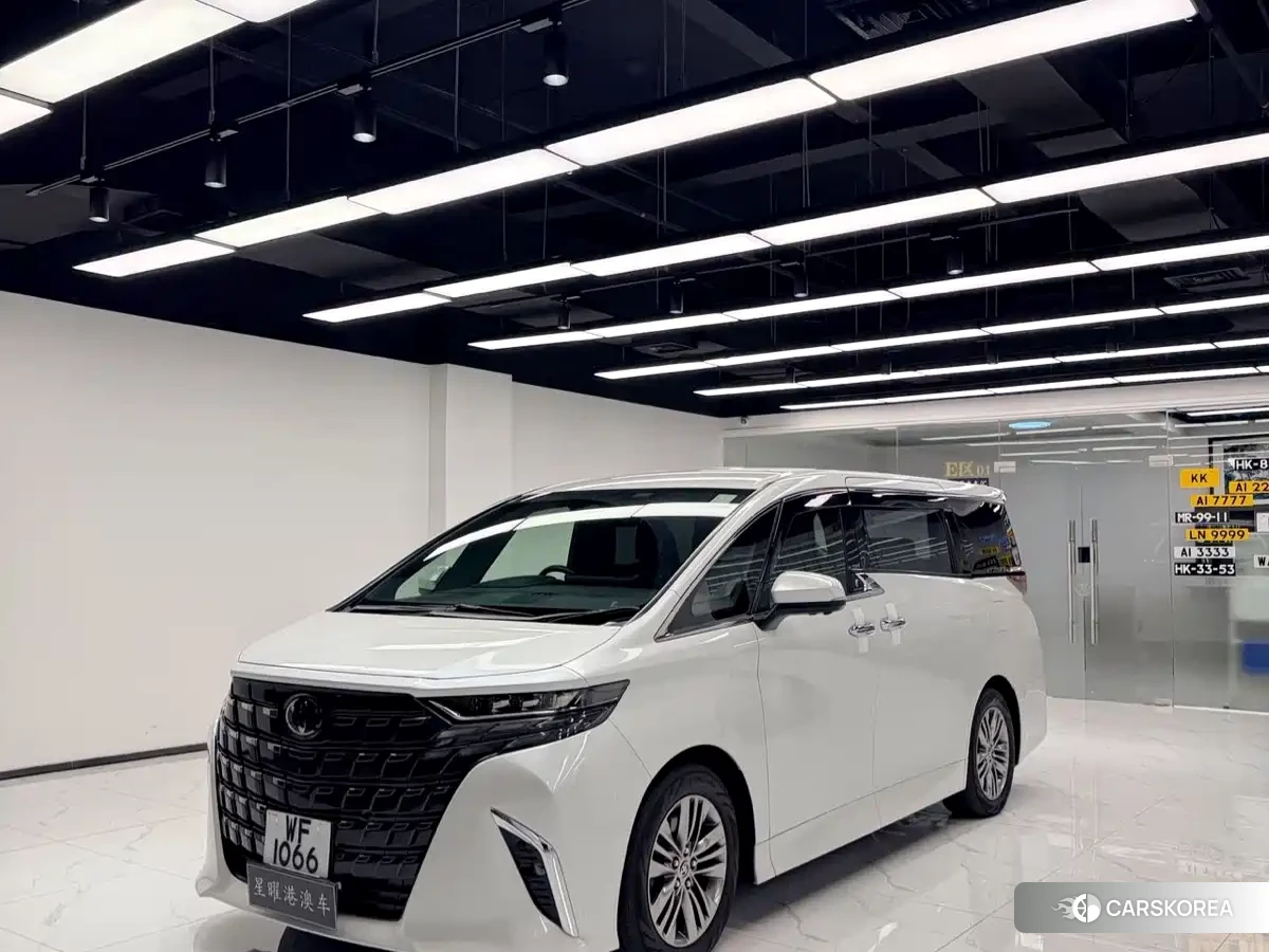 Toyota Alphard 2025 Белый из Китая, фото 6