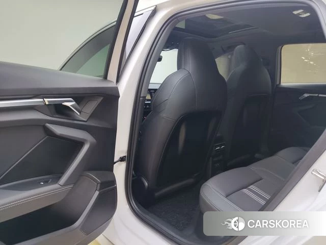 Audi A3 id 4207630 из Китая 14