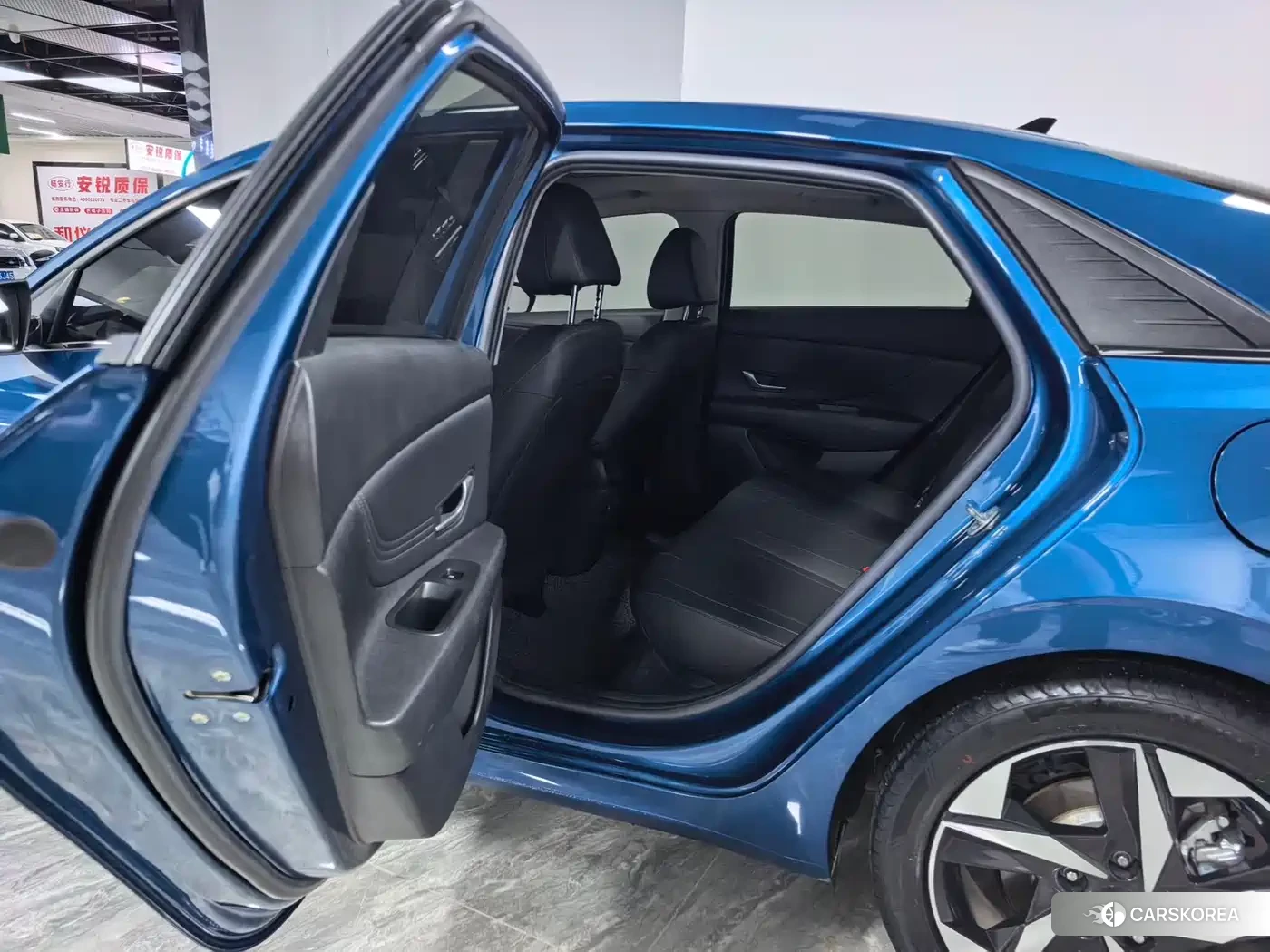 Hyundai Elantra id 4514173 из Китая 11