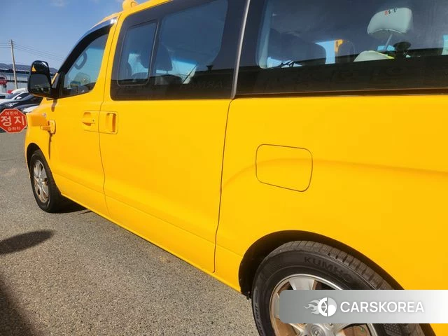 Hyundai The New Grand Starex id 3916638 из Кореи 13