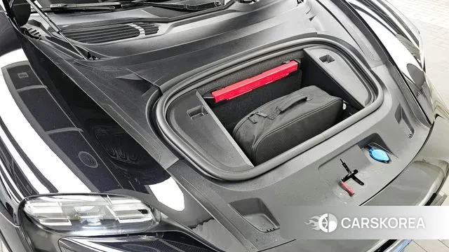 Porsche Taycan id 3341518 из Кореи 16