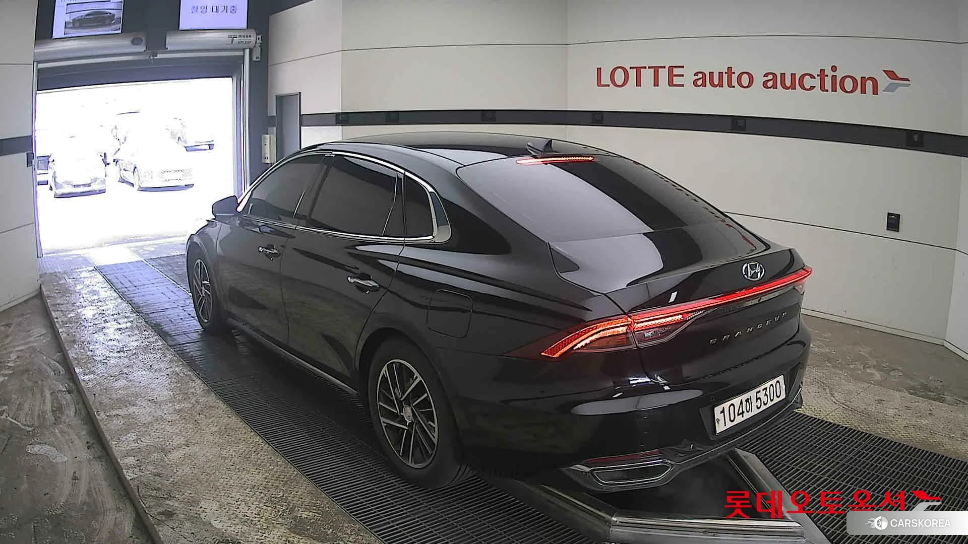 Hyundai Grandeur id 3882001 из Кореи 33