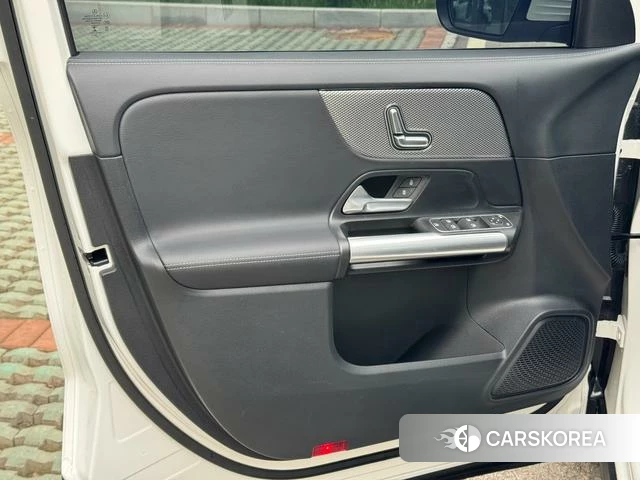 Mercedes-Benz GLA id 4313969 из Китая 42