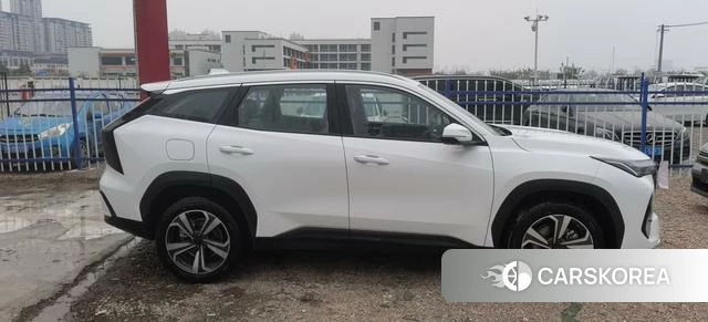 Geely Automobile Boyue L id 3920168 из Китая 11