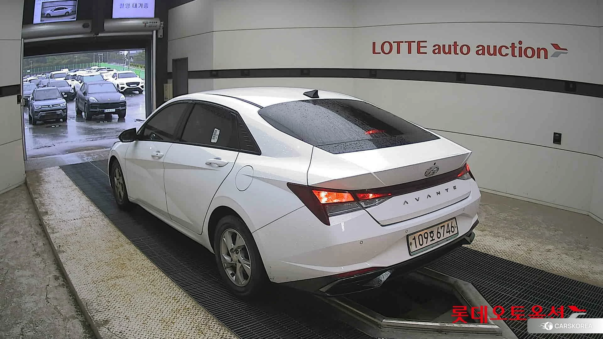 Hyundai Avante id 4352349 из Кореи 34