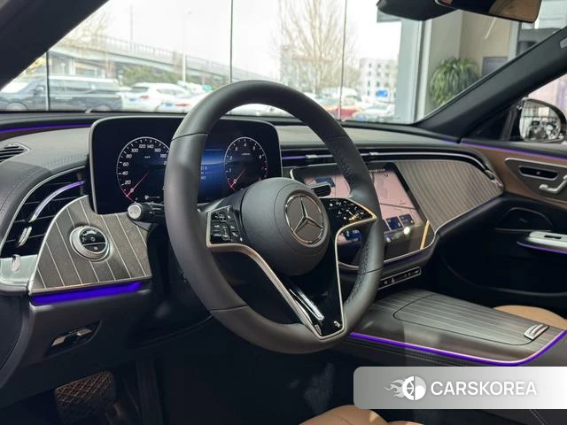 Mercedes-Benz E-class id 3907975 из Китая 18