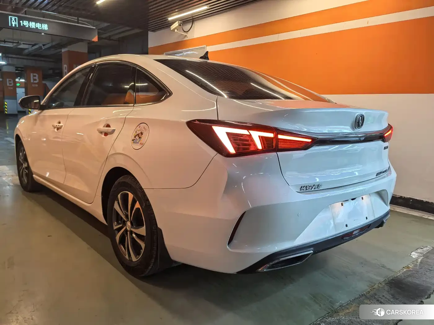Chang'an Yidong id 4681105 из Китая 8