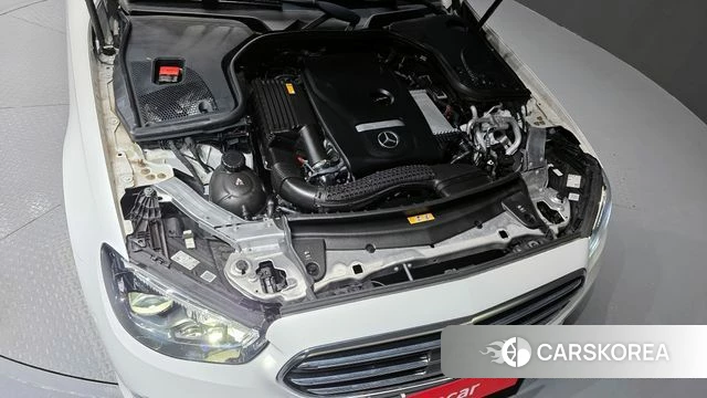 Mercedes-Benz E-Class W213 id 3799432 из Кореи 16