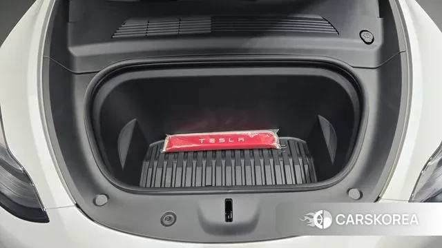 Tesla Model Y id 2969903 из Кореи 16