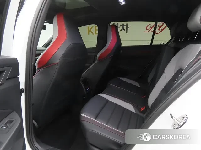 Volkswagen Golf 8th Generation id 3706544 из Кореи 16