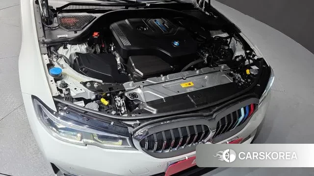 BMW 3 Series (G20) id 3611784 из Кореи 16