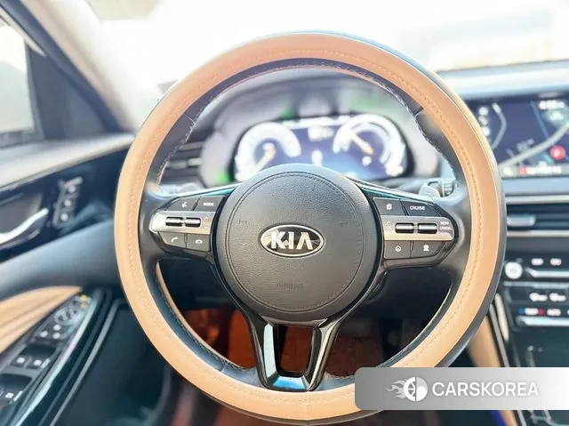 Kia K7 Premier Hybrid id 3499372 из Кореи 16