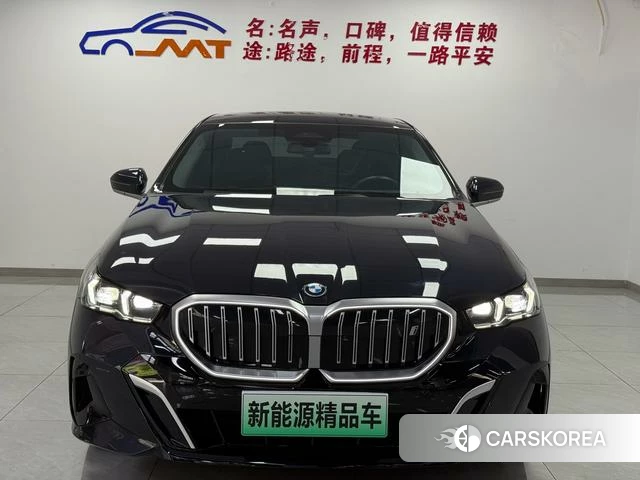 BMW i5 2025 Черный из Китая, фото 6