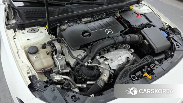 Mercedes-Benz A-Class W177 id 4294023 из Кореи 26