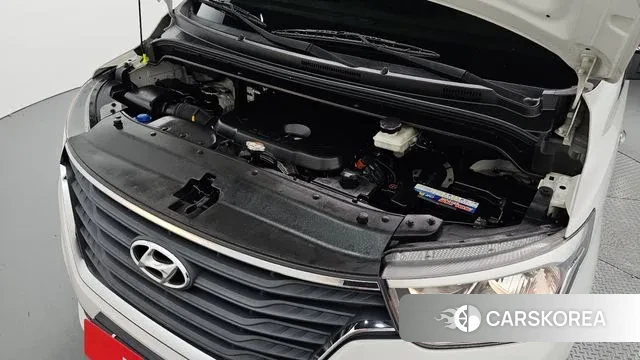 Hyundai The New Grand Starex id 3233607 из Кореи 16