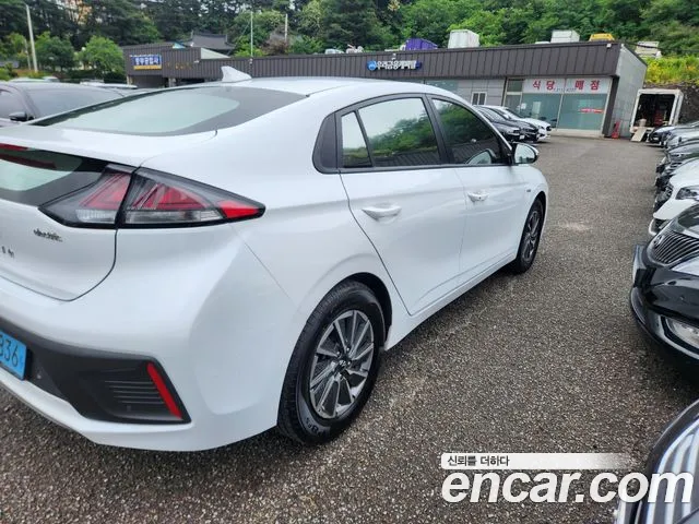 Hyundai The New Ionic Electric id 2821372 из Кореи 16