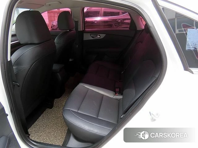 Kia Come New K3 id 4446780 из Кореи 14