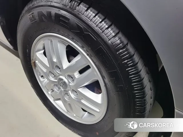 Hyundai The New Grand Starex id 3778758 из Кореи 16