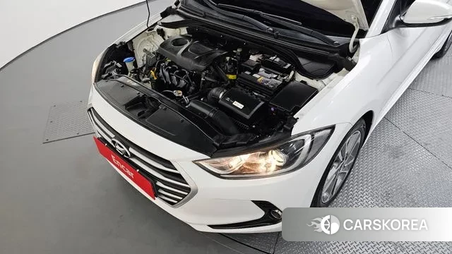 Hyundai Avante AD id 3583442 из Кореи 16