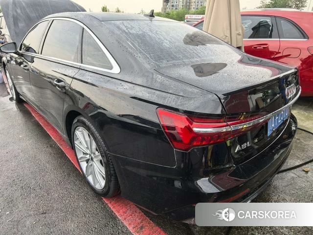 Audi A6L 2021 Черный из Китая, фото 6