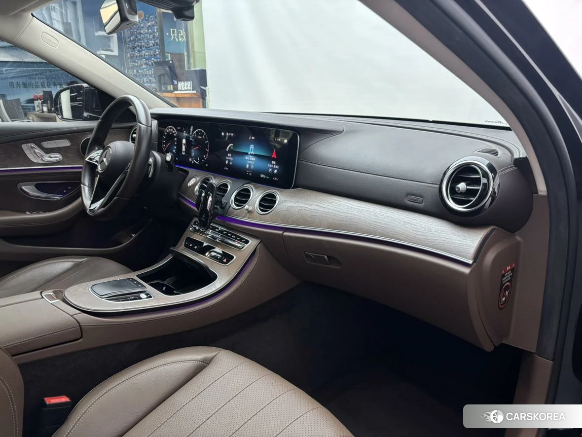 Mercedes-Benz E-class id 4420126 из Китая 13