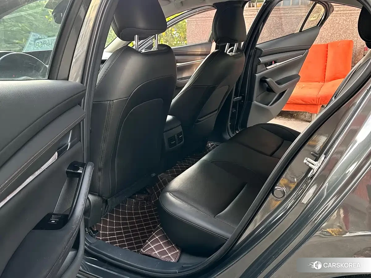 Mazda 3 id 4680627 из Китая 28