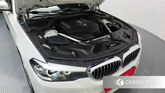 BMW 5 Series (G30) id 4647487 из Кореи 16