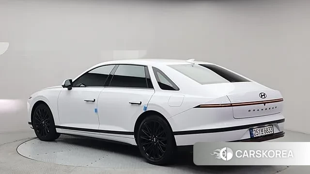 Hyundai Grandeur Hybrid (GN7) id 3405625 из Кореи 16