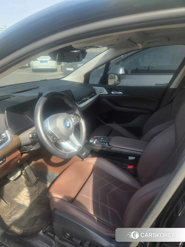 BMW 2 Series Active Tourer (U06) 2023 Черный из Кореи, фото 6