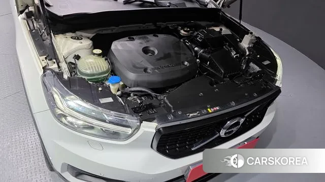 Volvo XC40 id 3505090 из Кореи 16