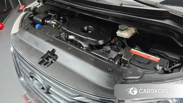 Hyundai The New Grand Starex id 3754563 из Кореи 16