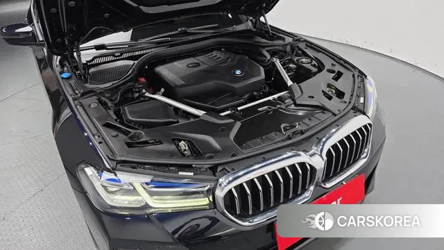 BMW 5 Series (G30) id 3606264 из Кореи 16