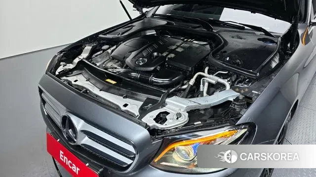 Mercedes-Benz E-Class W213 id 3646976 из Кореи 16
