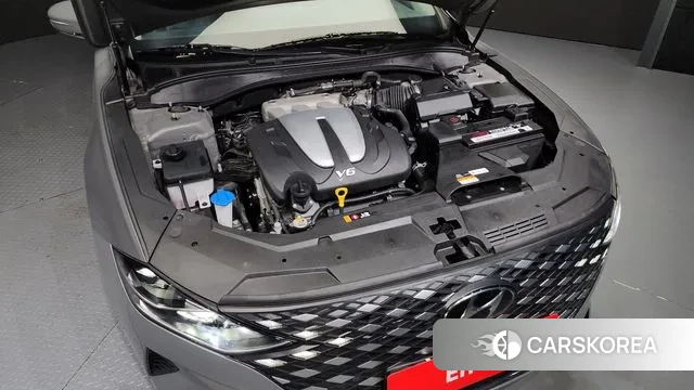 Hyundai The New Grandeur IG id 3011803 из Кореи 16